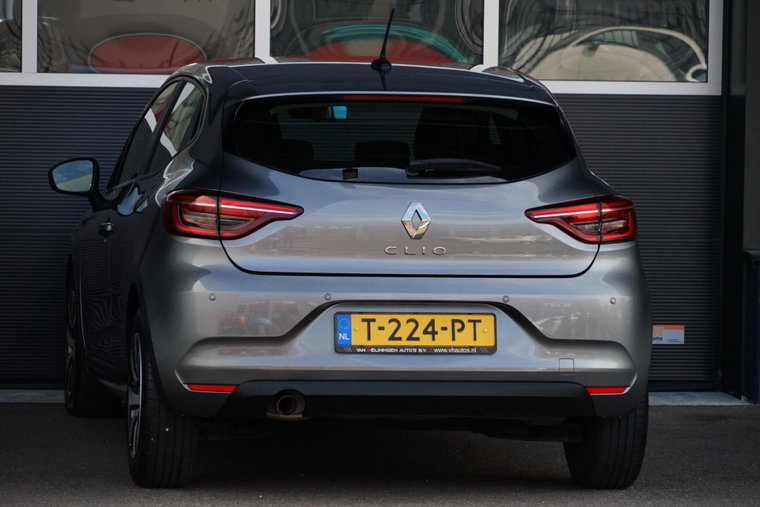 Vehicle Image 27