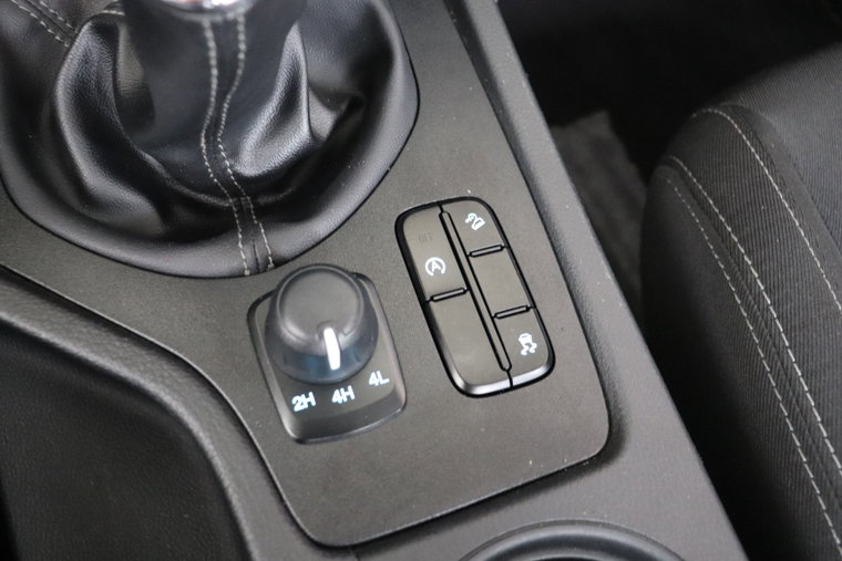 Vehicle Image 18