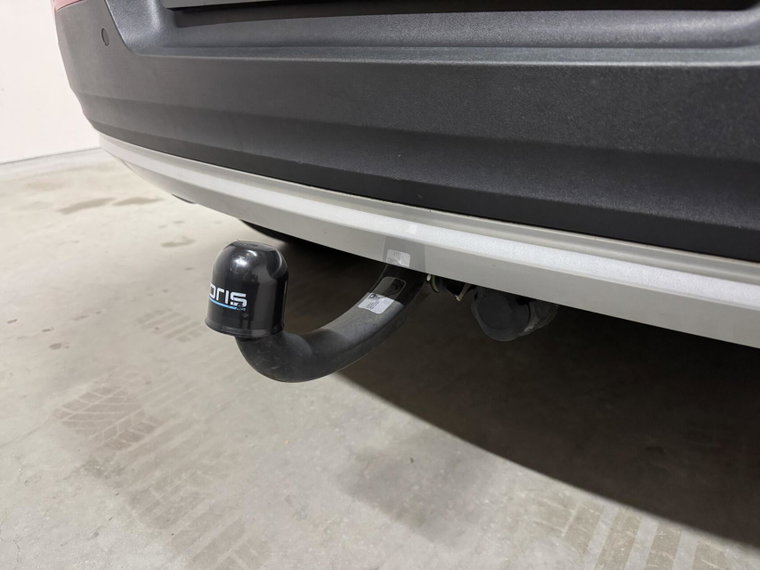 Vehicle Image 48