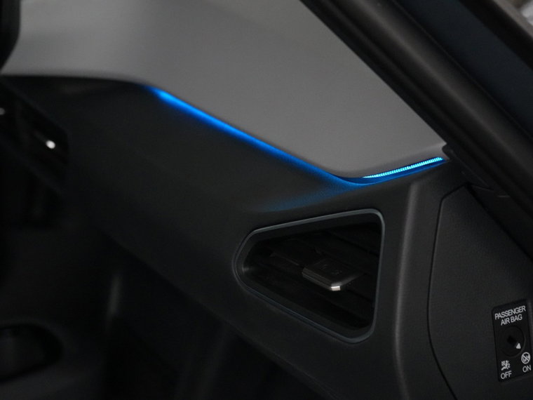 Vehicle Image 30