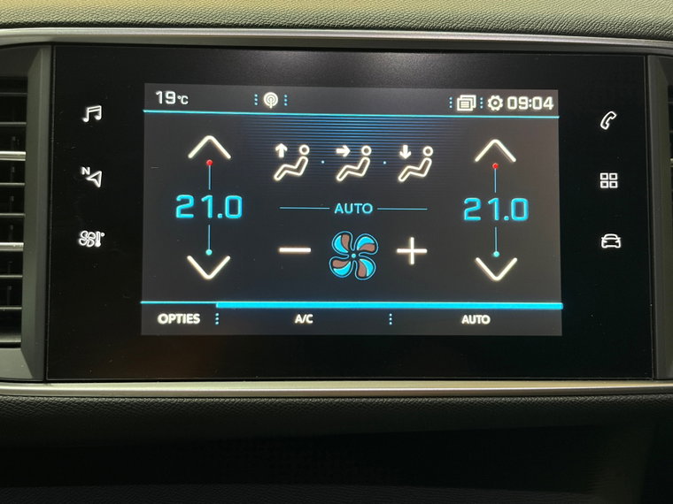 Vehicle Image 52