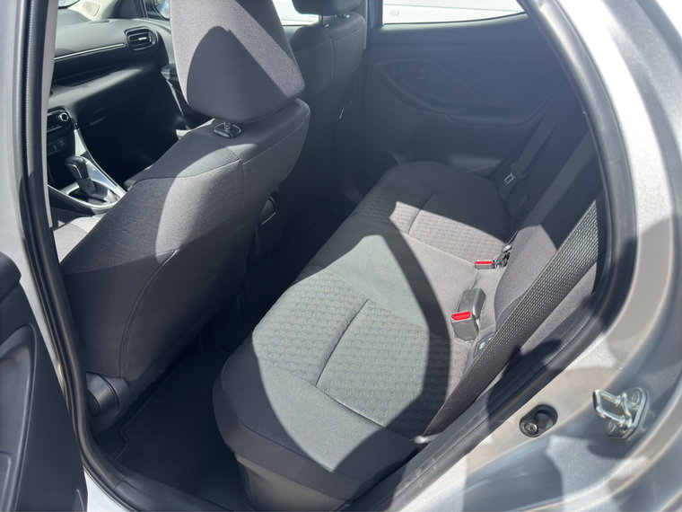 Vehicle Image 11