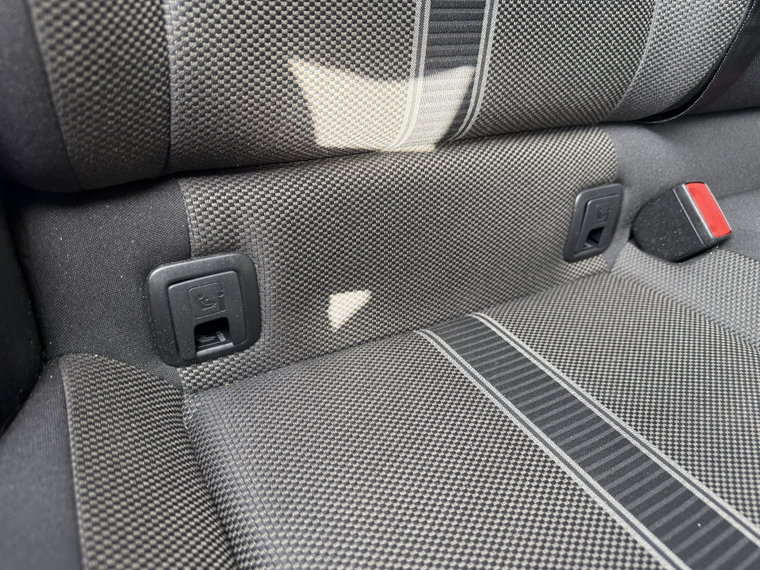 Vehicle Image 27