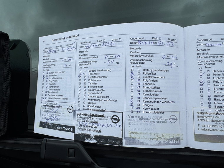 Vehicle Image 36