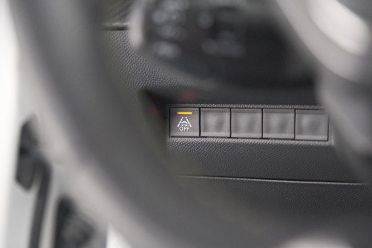 Vehicle Image 38
