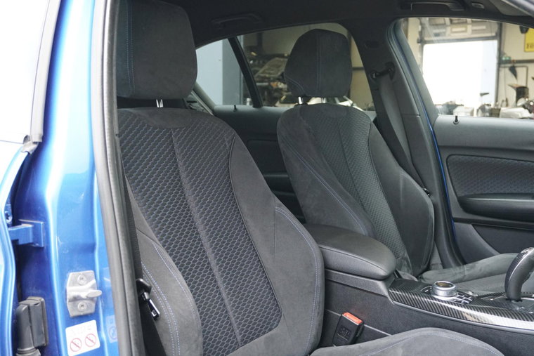 Vehicle Image 35