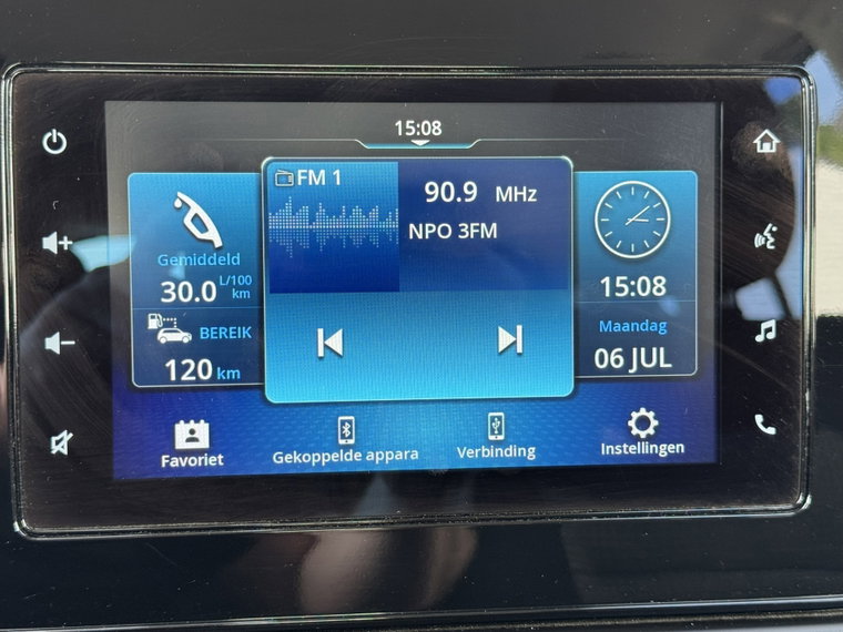 Vehicle Image 27