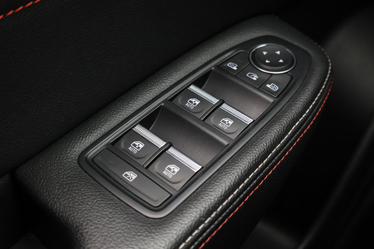Vehicle Image 33