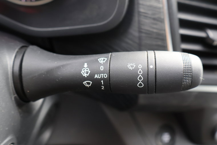 Vehicle Image 38
