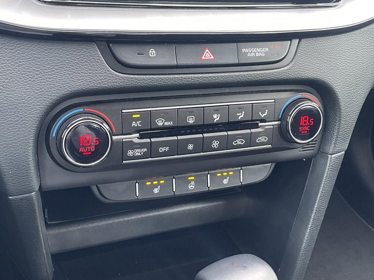 Vehicle Image 24