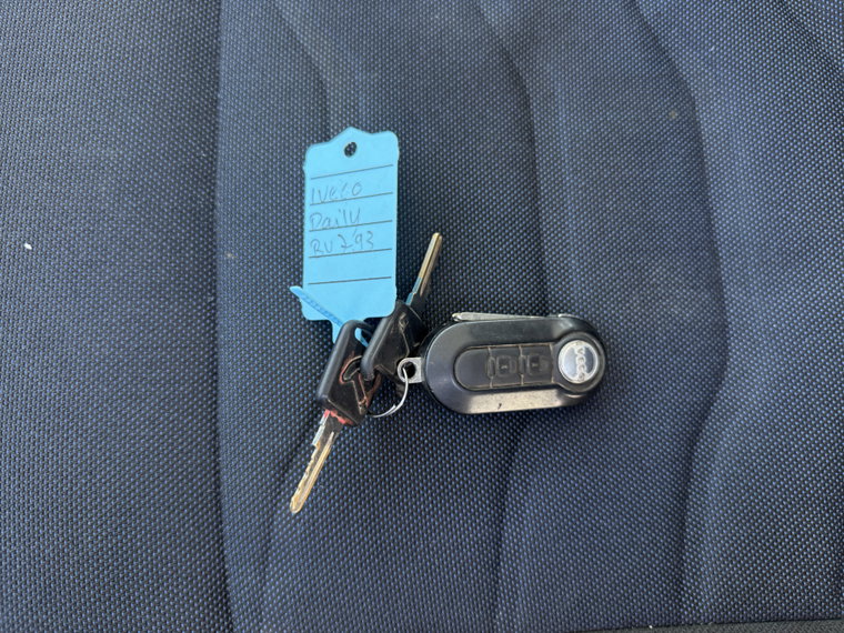 Vehicle Image 24