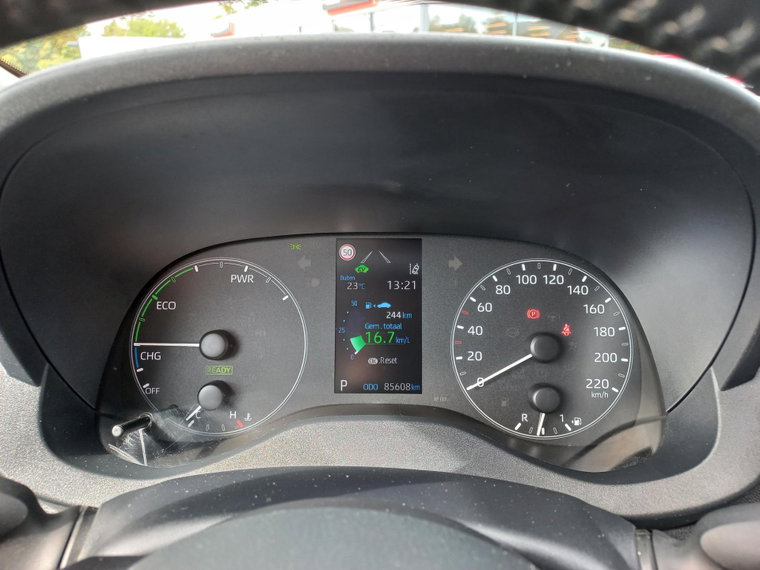 Vehicle Image 10