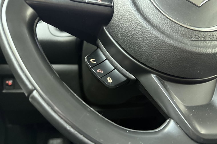 Vehicle Image 16