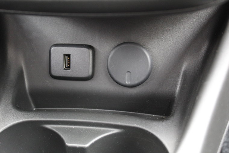 Vehicle Image 21