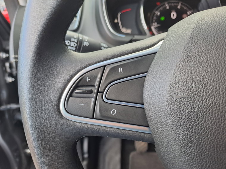 Vehicle Image 28