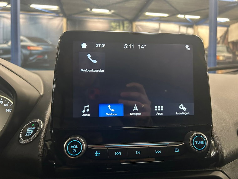 Vehicle Image 38