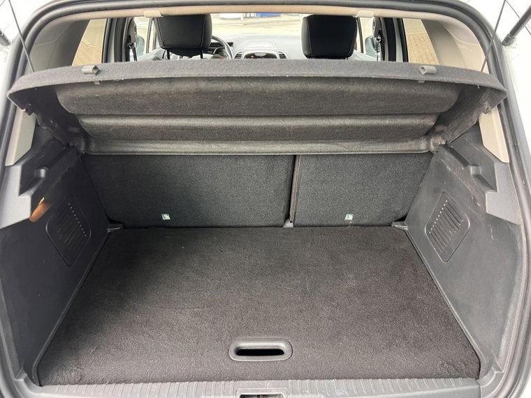 Vehicle Image 45