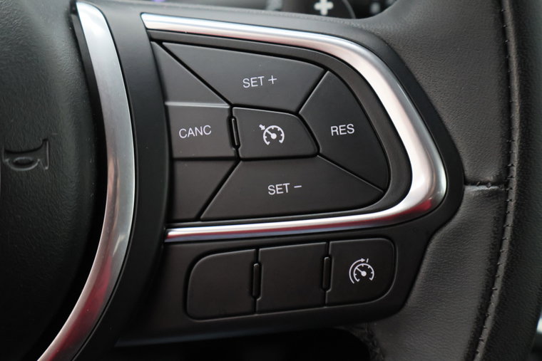 Vehicle Image 38