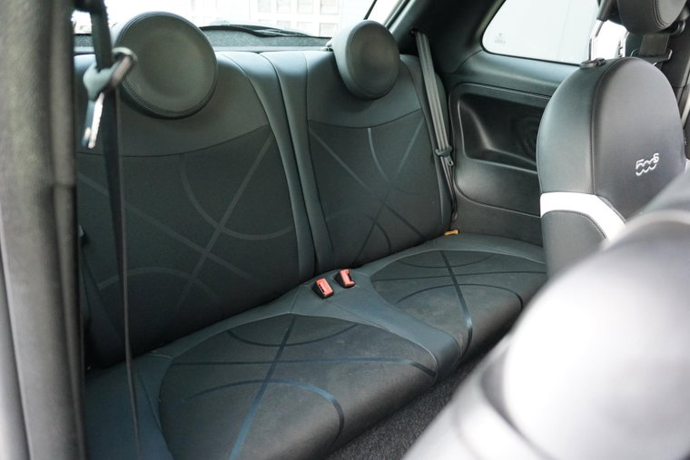Vehicle Image 19
