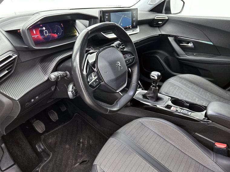 Vehicle Image 23