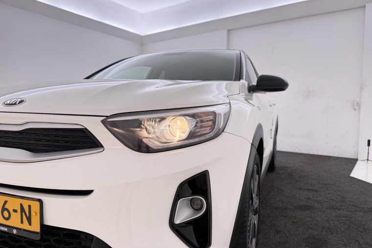 Vehicle Image 36