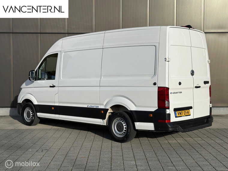 Vehicle Image 29
