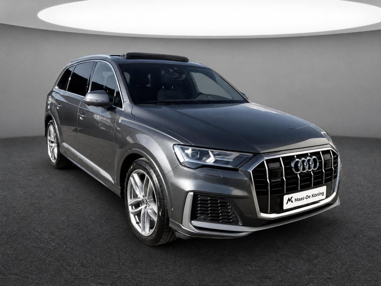 Vehicle Image 6