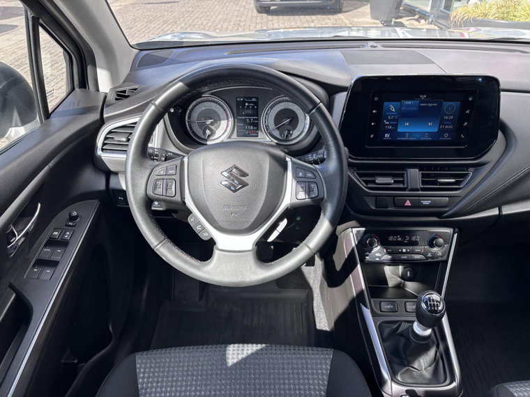Vehicle Image 17