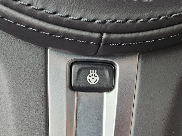 Vehicle Image 38