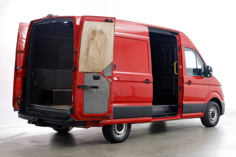 Vehicle Image 12