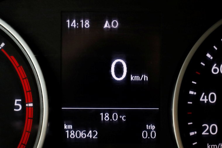 Vehicle Image 22