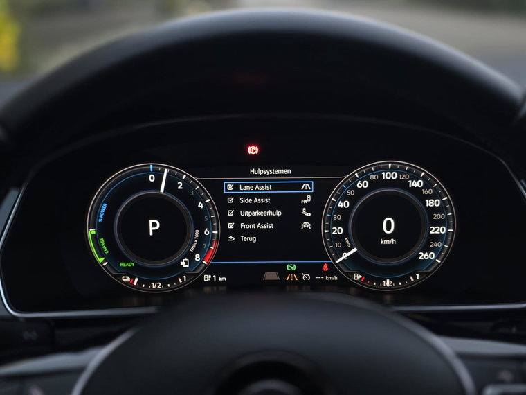 Vehicle Image 30