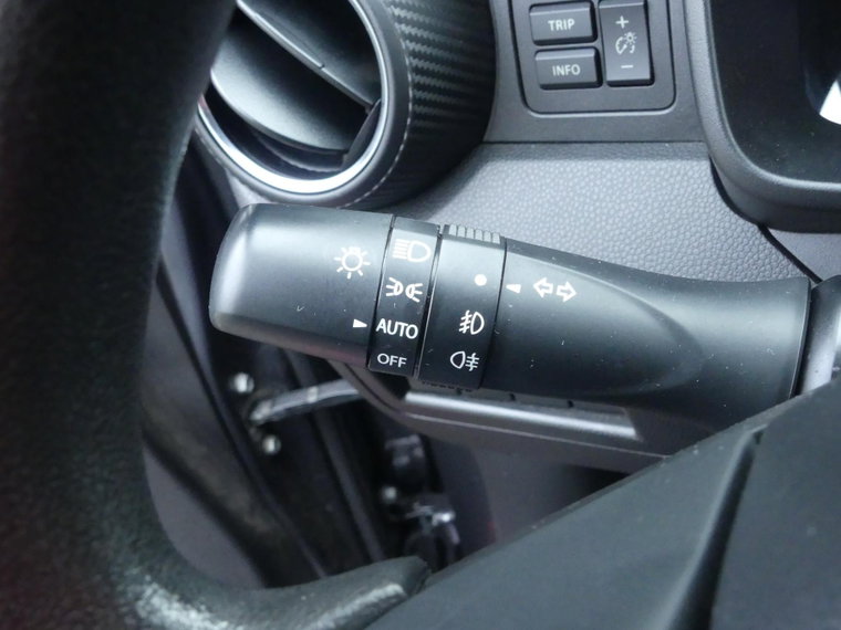 Vehicle Image 17