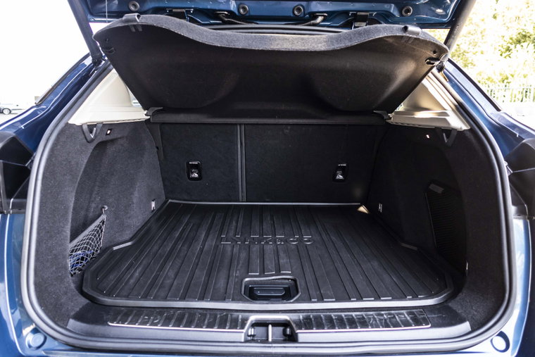 Vehicle Image 13