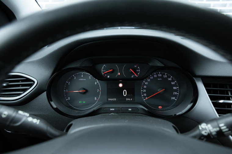 Vehicle Image 13