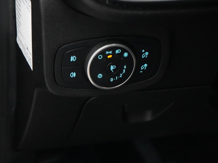 Vehicle Image 42