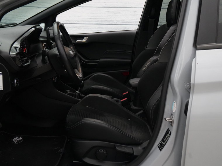 Vehicle Image 49
