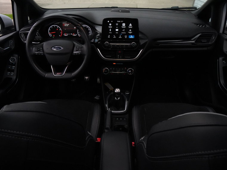 Vehicle Image 53