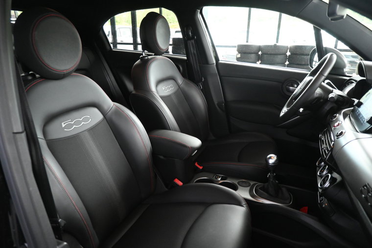Vehicle Image 20