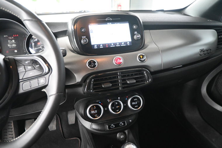 Vehicle Image 30