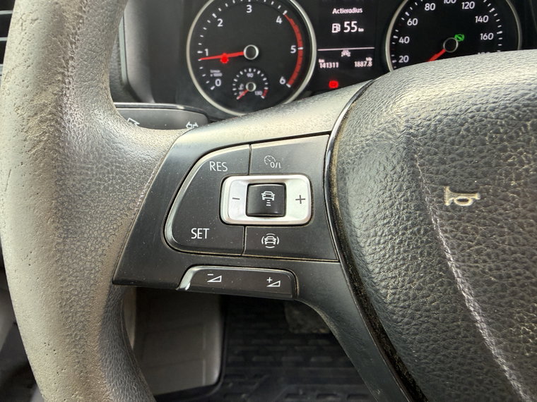 Vehicle Image 26