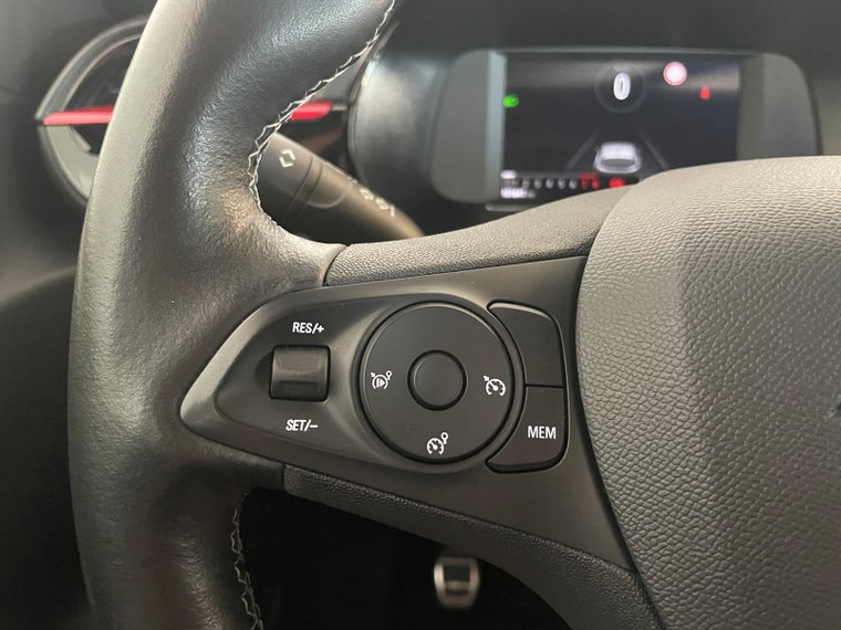 Vehicle Image 24