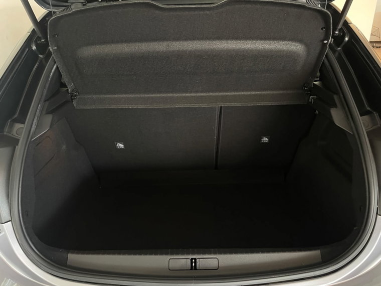Vehicle Image 39