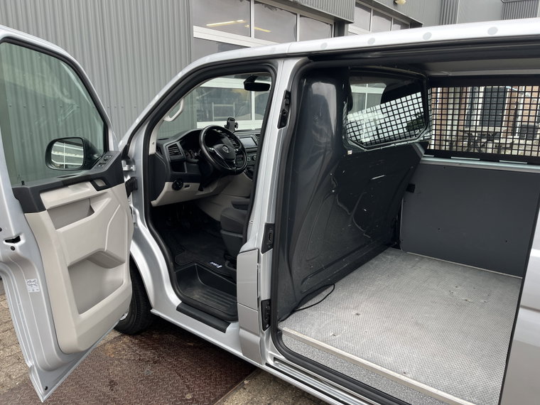Vehicle Image 31