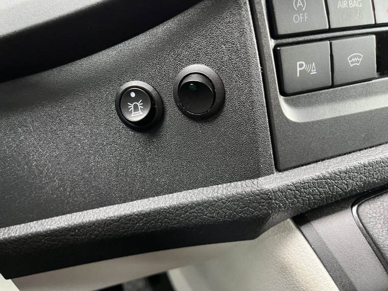 Vehicle Image 48