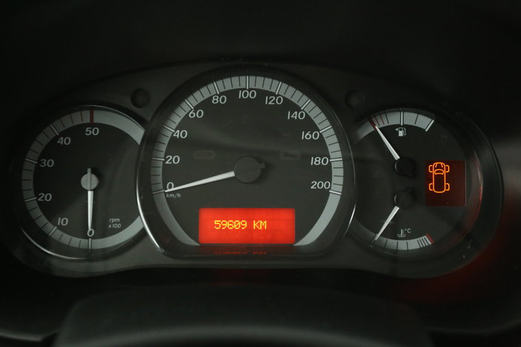 Vehicle Image 13