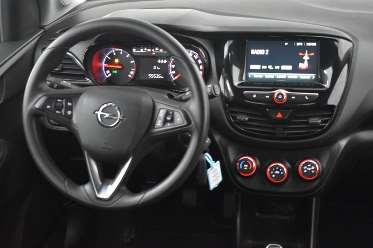 Vehicle Image 12