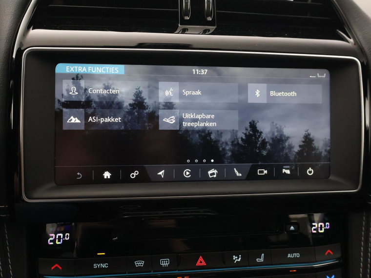 Vehicle Image 52