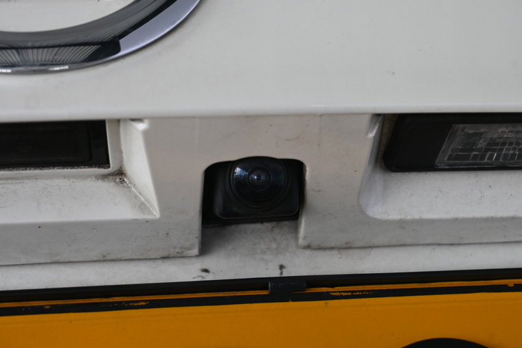 Vehicle Image 19