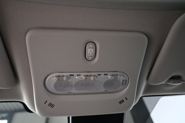 Vehicle Image 39